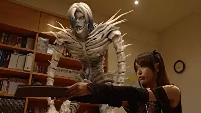 「DEATH NOTE デスノート the Last name」アナ・ピーターバーグ & 戸田恵梨香の画像