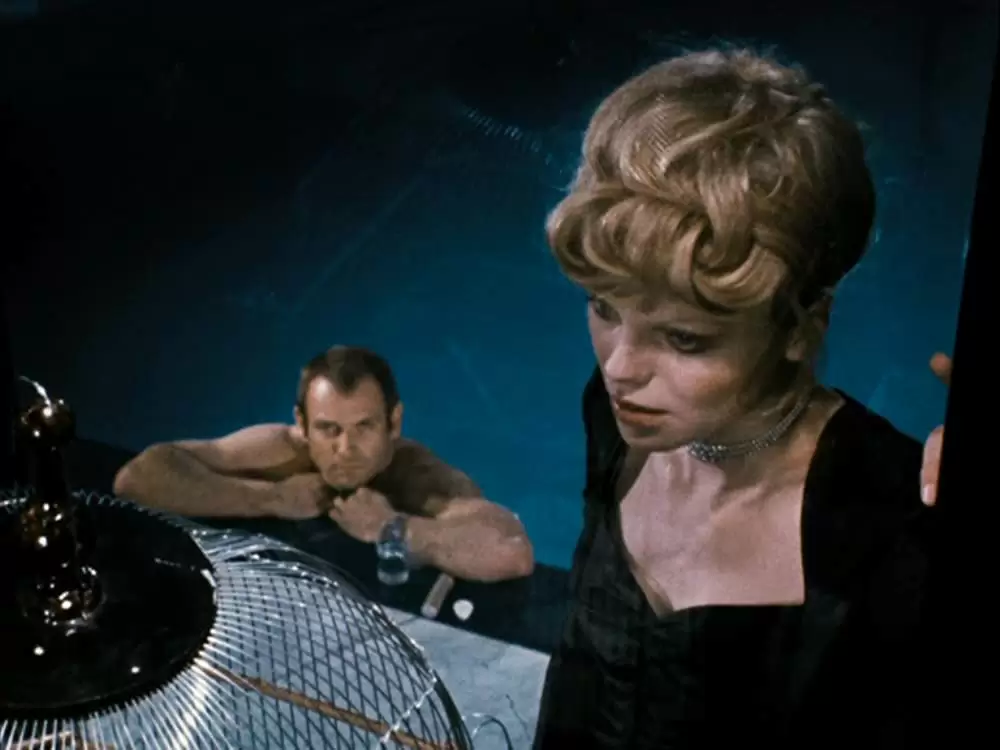 「あやつり糸の世界」クラウス・レービッチェ & マーシャ・ラベンの画像