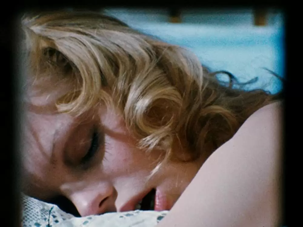 あやつり糸の世界の画像