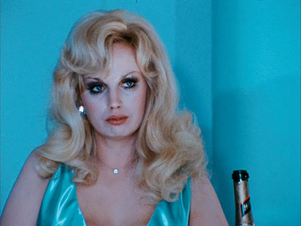 あやつり糸の世界の画像