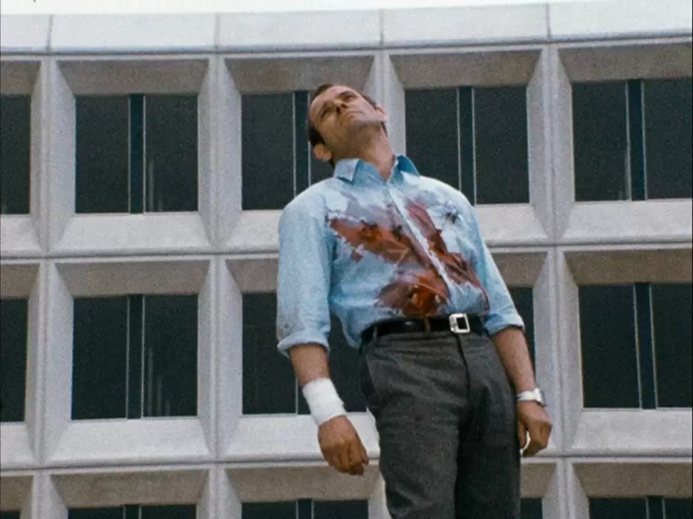 あやつり糸の世界の画像