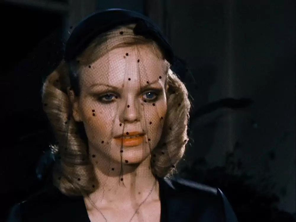 「あやつり糸の世界」マーシャ・ラベンの画像