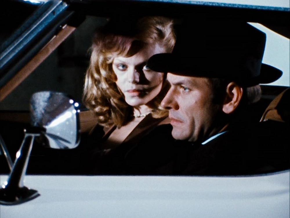 あやつり糸の世界の画像