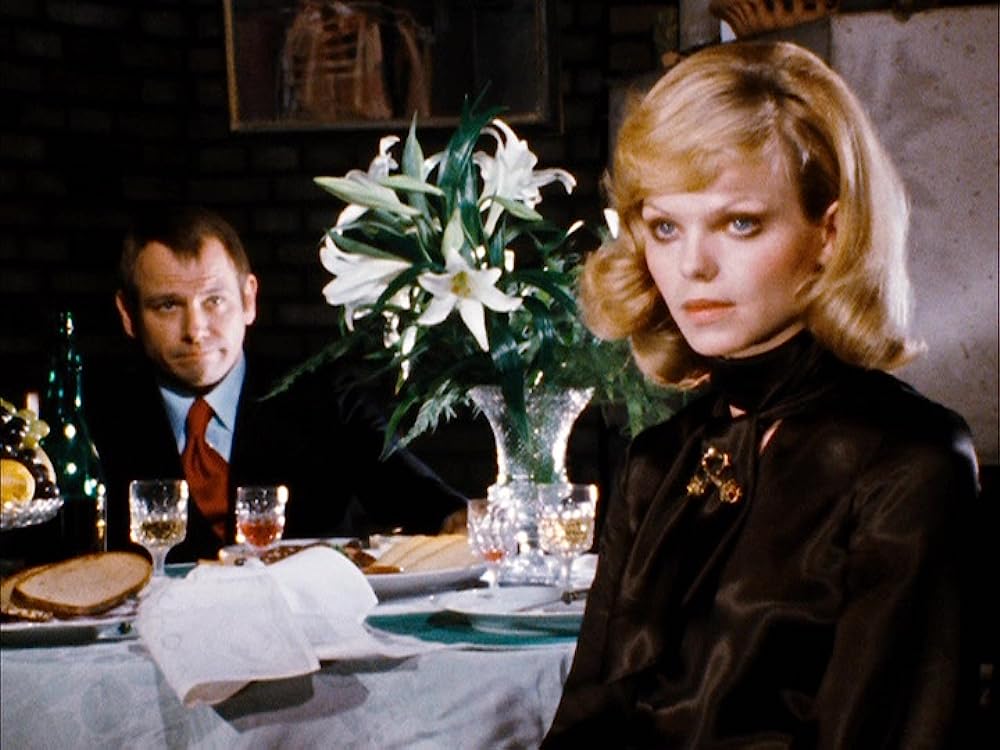 あやつり糸の世界の画像