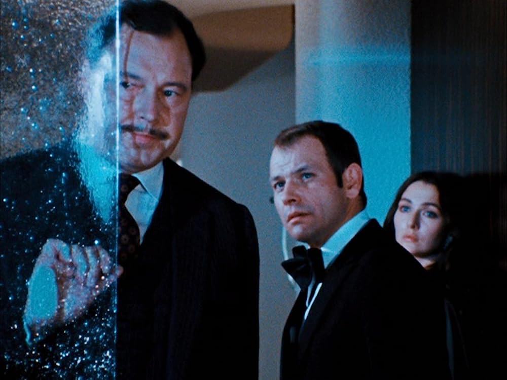 あやつり糸の世界の画像