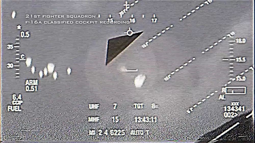 フェニックス・インシデント 襲来の画像