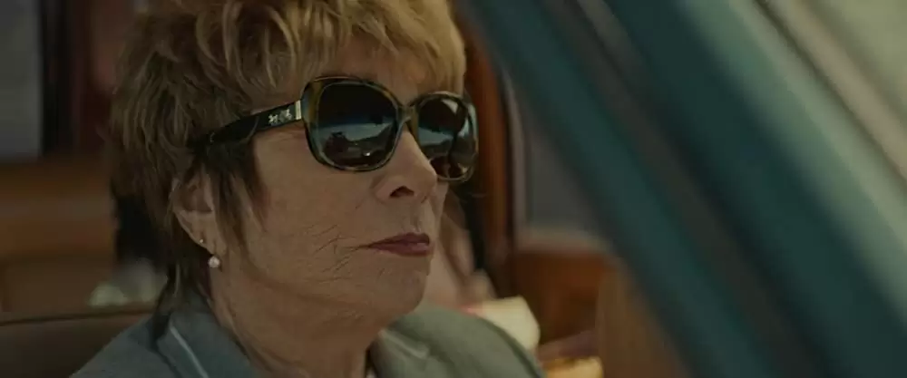 「あなたの旅立ち、綴ります」シャーリー・マクレーンの画像