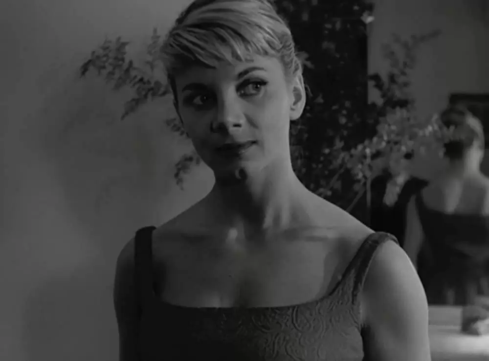 「王手飛車取り」Virginie Vitryの画像