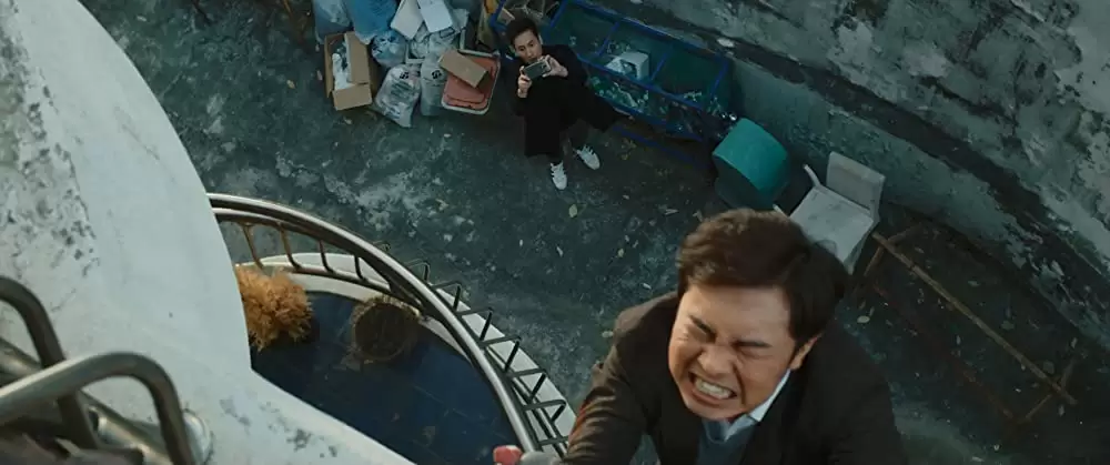 奴が嘲笑うの画像