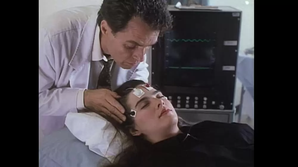 「ヘルブレイン／血塗られた頭脳」リチャード・ベイマー & Samantha Scullyの画像