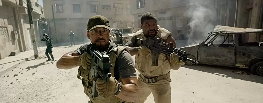 「ザ・ヴィジランテ 世界最強の私設軍隊」ポール・スローン & クイントン・“ランペイジ”・ジャクソンの画像