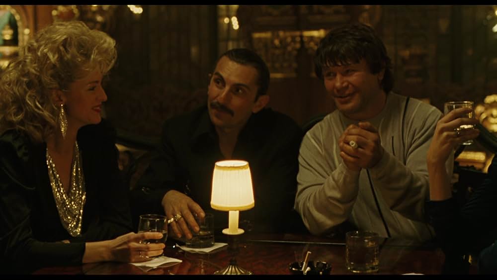 アンダーカヴァーの画像