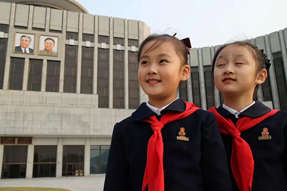 太陽の下で 真実の北朝鮮の画像