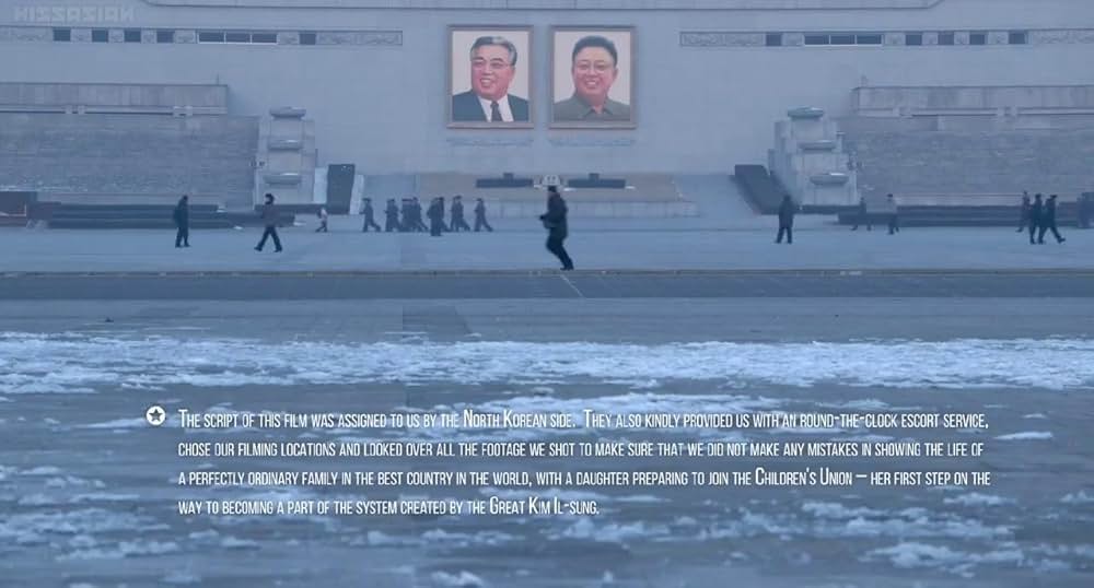 太陽の下で 真実の北朝鮮の画像