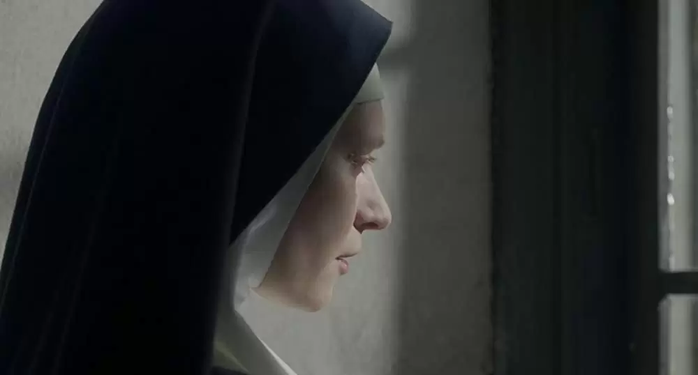 「夜明けの祈り」アガタ・ブゼクの画像