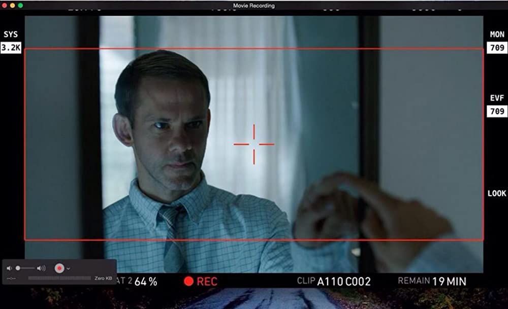 ペット 檻の中の乙女の画像