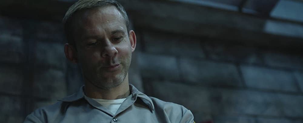 ペット 檻の中の乙女の画像