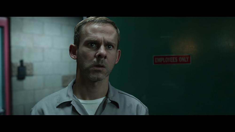 ペット 檻の中の乙女の画像