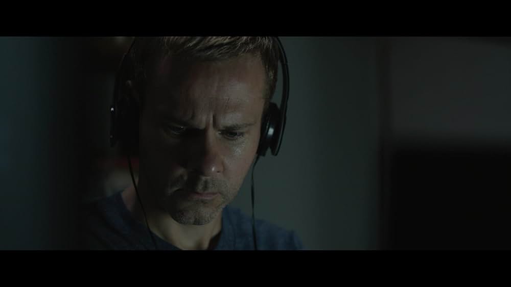 ペット 檻の中の乙女の画像