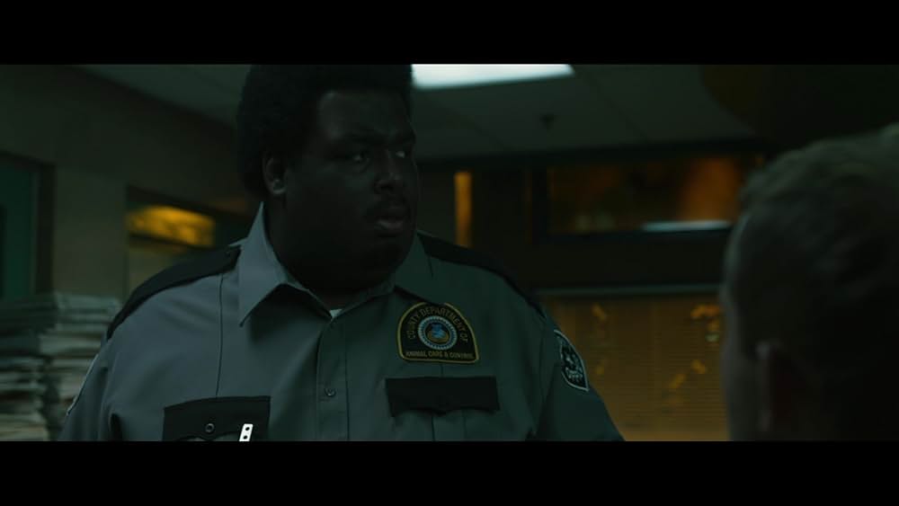 ペット 檻の中の乙女の画像