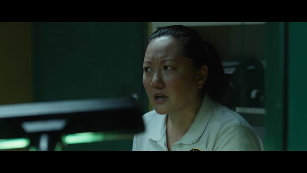 ペット 檻の中の乙女の画像