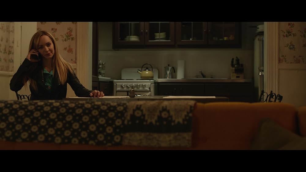 ペット 檻の中の乙女の画像