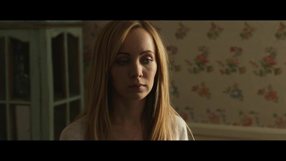 ペット 檻の中の乙女の画像