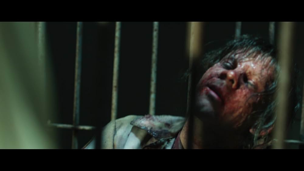 ペット 檻の中の乙女の画像