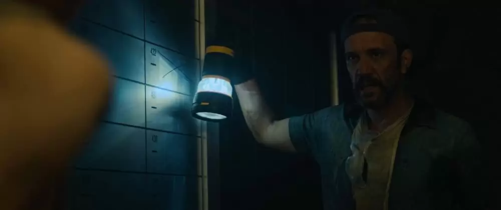 エンド・オブ・トンネルの画像