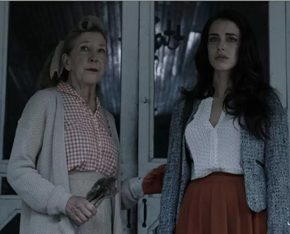 「ホーンテッド・サイト」リン・シェイ & ジェシカ・ロウンズの画像