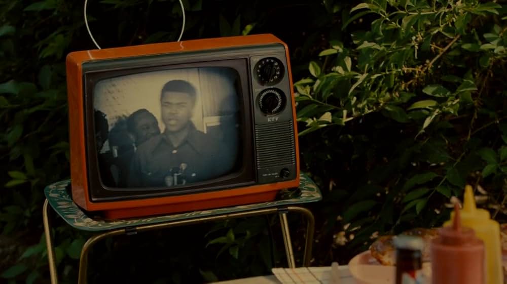 キル・ザ・ギャング 36回の爆破でも死ななかった男の画像