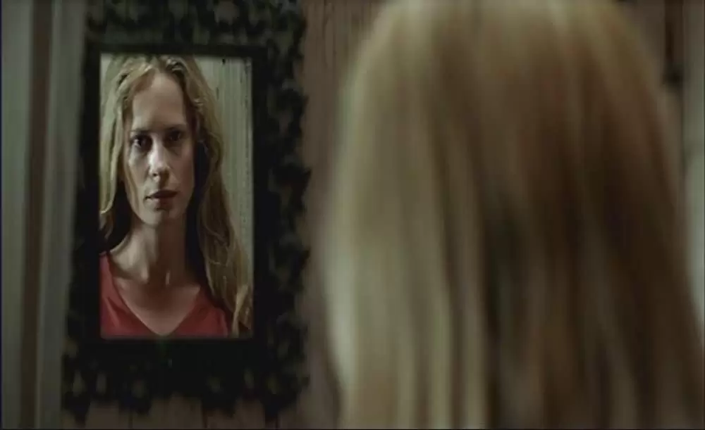 「ヴェラの祈り」マリア・ボネビーの画像