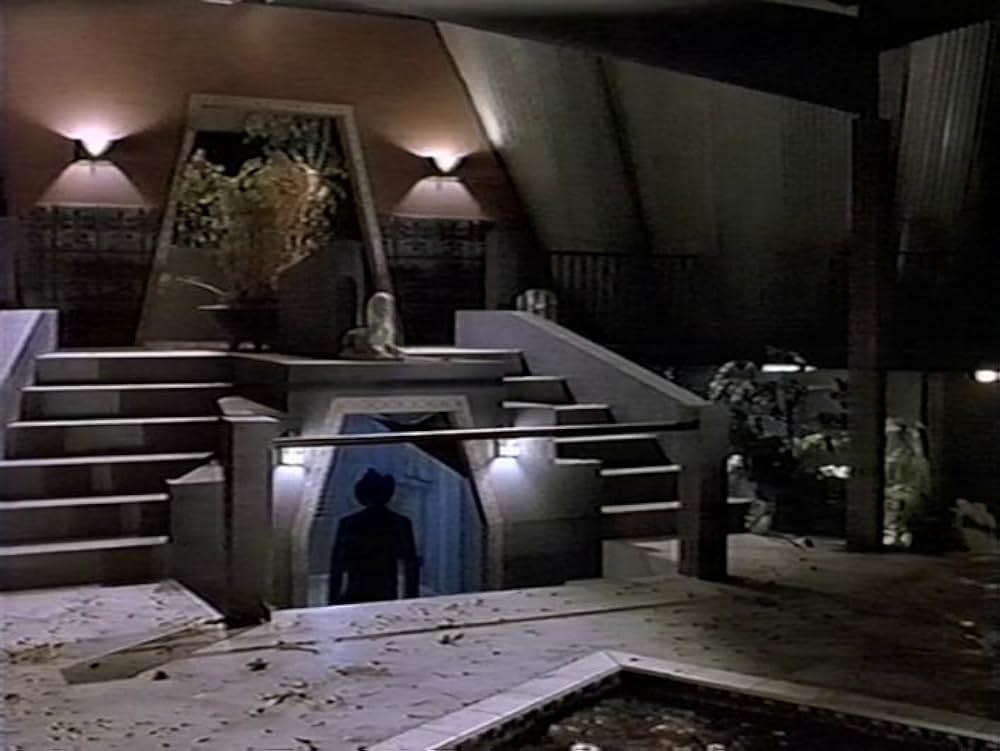 トビー・フーパーの世にも不思議な怪奇アパートメントの画像