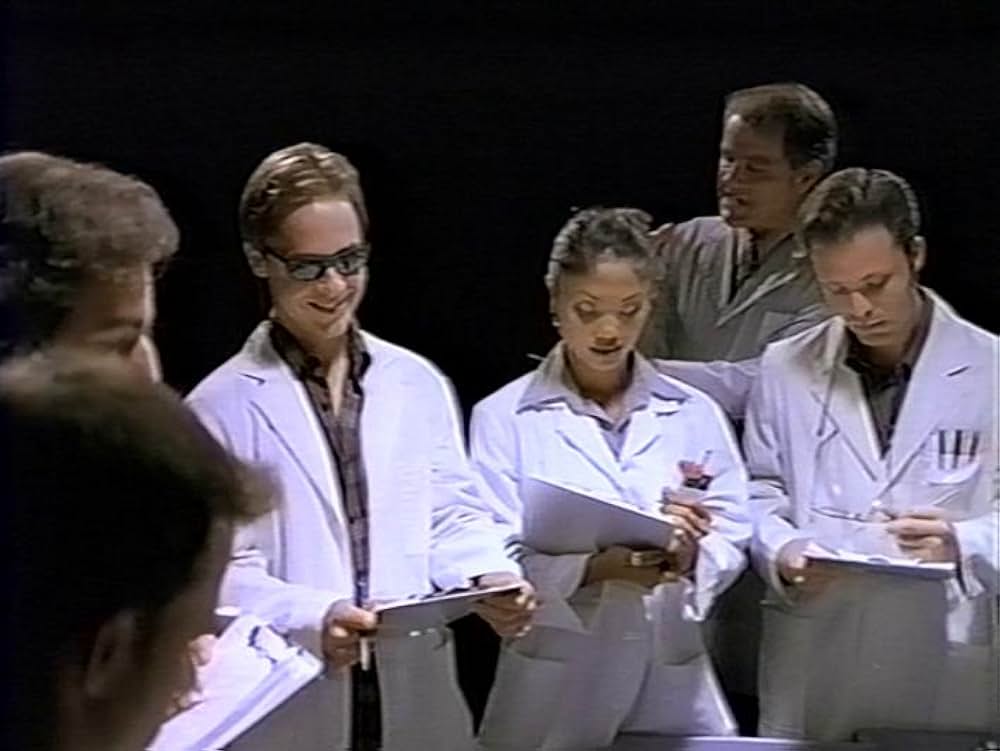 トビー・フーパーの世にも不思議な怪奇アパートメントの画像