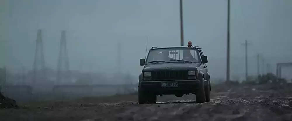 迫り来る嵐の画像