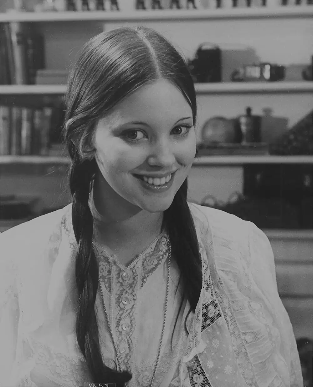 「ニコライとアレクサンドラ」リン・フレデリックの画像