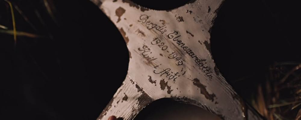 ミッシング・チャイルド~呪いの十字架~の画像