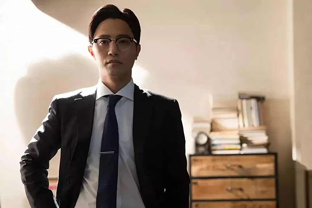 「ワンライン／5人の詐欺師たち」チン・グの画像