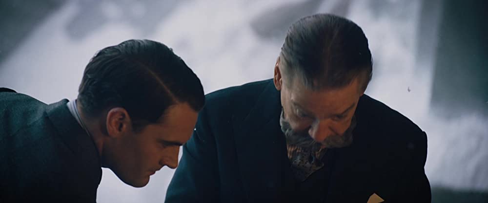 オリエント急行殺人事件の画像