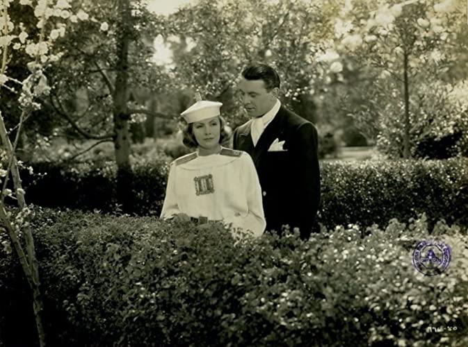 彩られし女性の画像