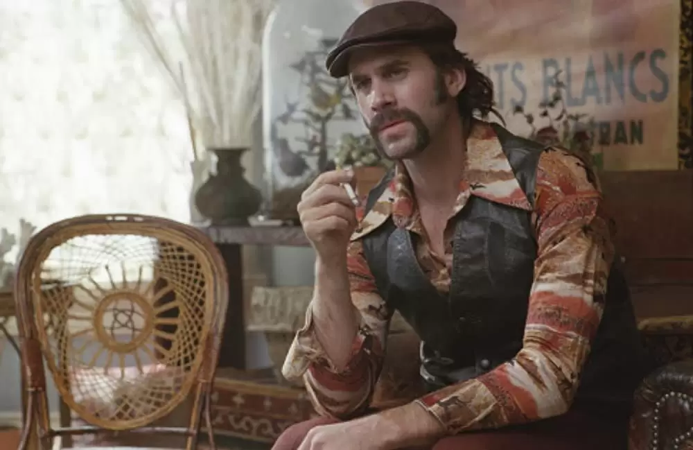 「ハサミを持って突っ走る」ジョセフ・ファインズの画像