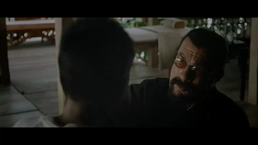 「沈黙の達人」スティーブン・セガールの画像