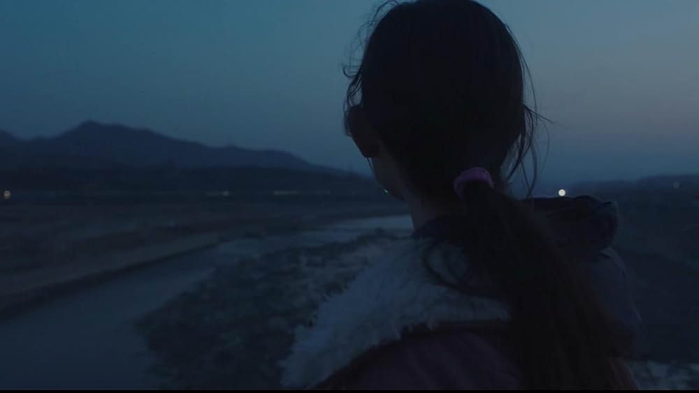 象は静かに座っているの画像