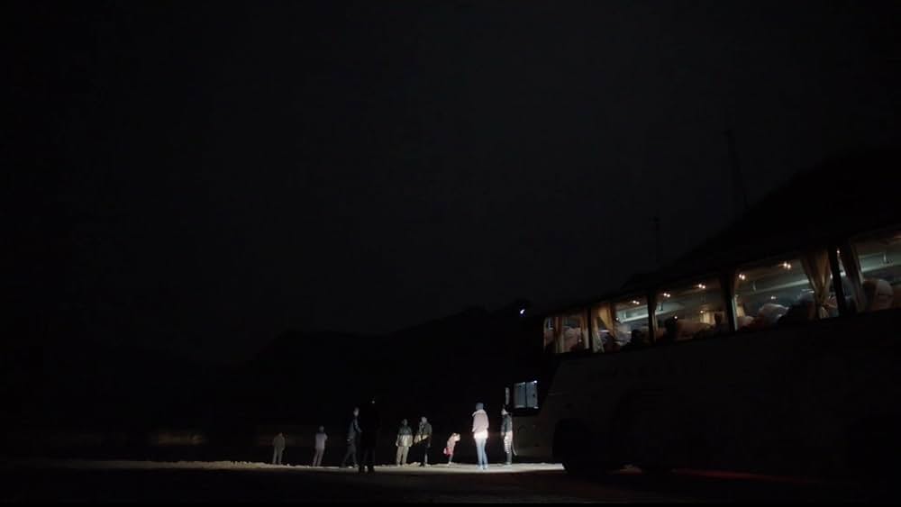 象は静かに座っているの画像