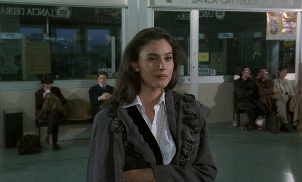 モニカ・ベルッチの情事の画像