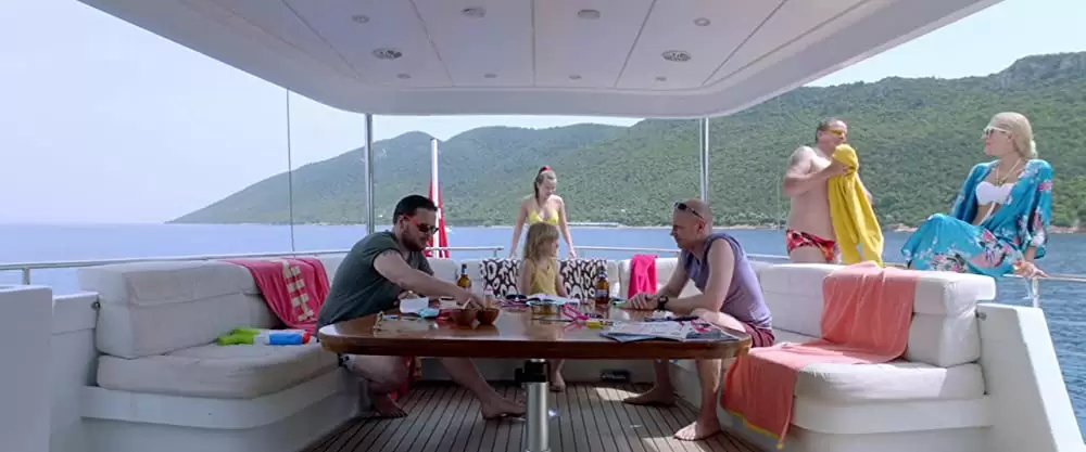 ビッチ・ホリデイの画像