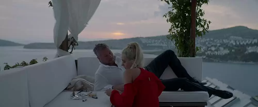 ビッチ・ホリデイの画像