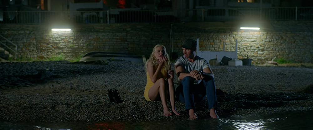 ビッチ・ホリデイの画像