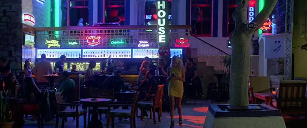 ビッチ・ホリデイの画像