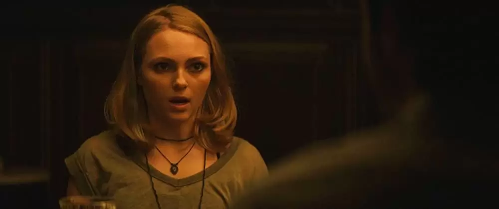 「ダーク・スクール」アナソフィア・ロブの画像